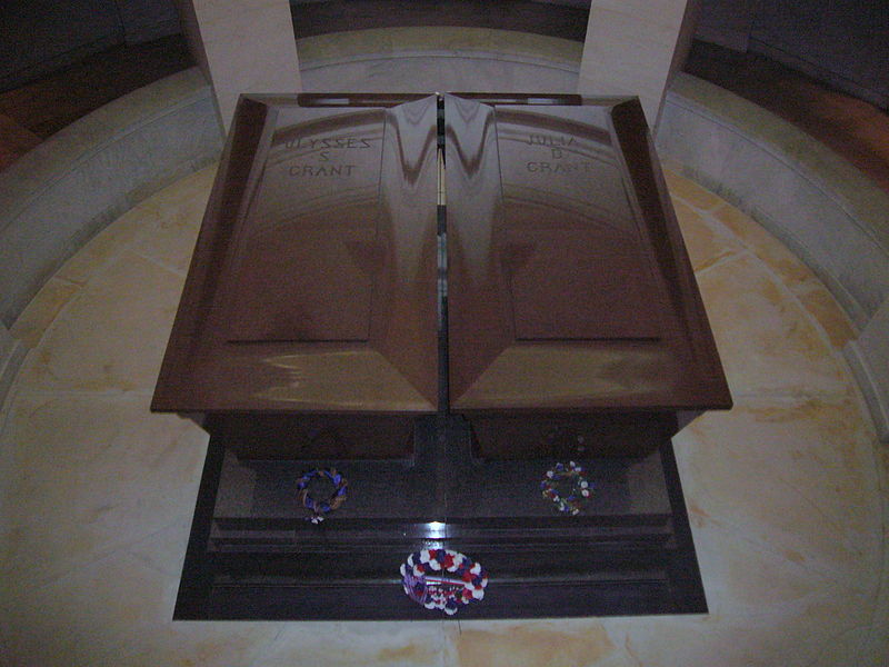 Ulysses & Julia Grants Tomb